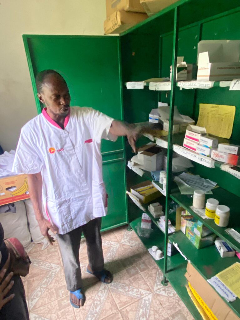 PROYECTOS ACTUALES – DONACIÓN DE MATERIAL MÉDICO A CENTROS DE SALUD Y HOSPITALES